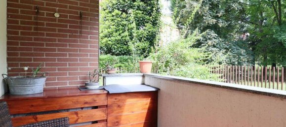 4 bedrooms Apartment in Treviolo, Italy No. 380811 21