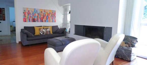 4 bedrooms Apartment in Treviolo, Italy No. 380811 17