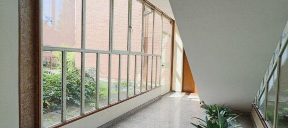 4 bedrooms Apartment in Treviolo, Italy No. 380811 10