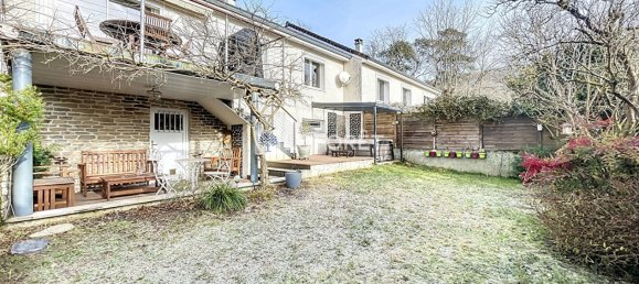 4 bedrooms House in Chevreuse, France No. 151295 3