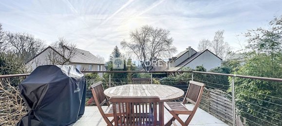 4 bedrooms House in Chevreuse, France No. 151295 14