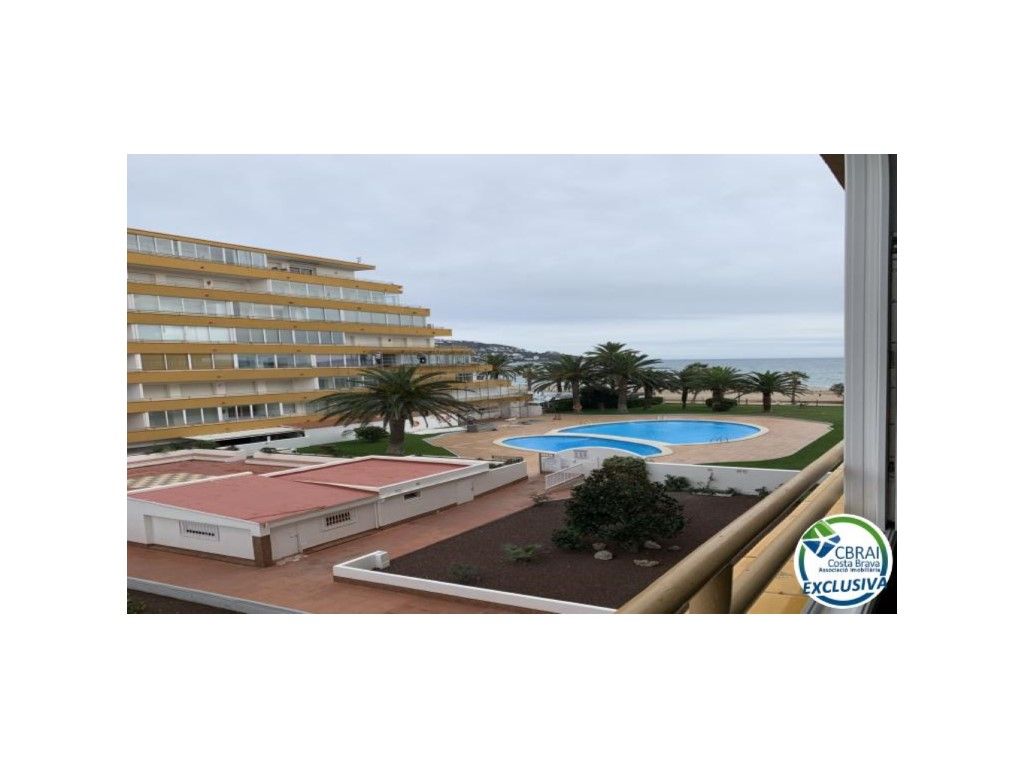 Квартира с 1 спальней в Розы, Испания № 196285