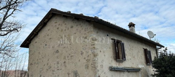 Casa de 5 habitaciónes en Greccio, Italy No. 72854 6