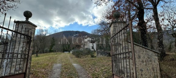 Casa de 5 habitaciónes en Greccio, Italy No. 72854 2