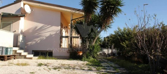 4 rooms Villa in Ardea, Italy No. 238067 6