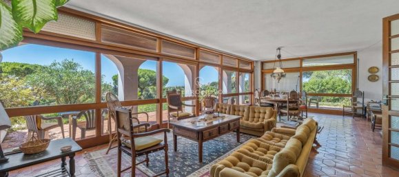 5 bedrooms Villa in Albufeira, Portugal No. 272945 2