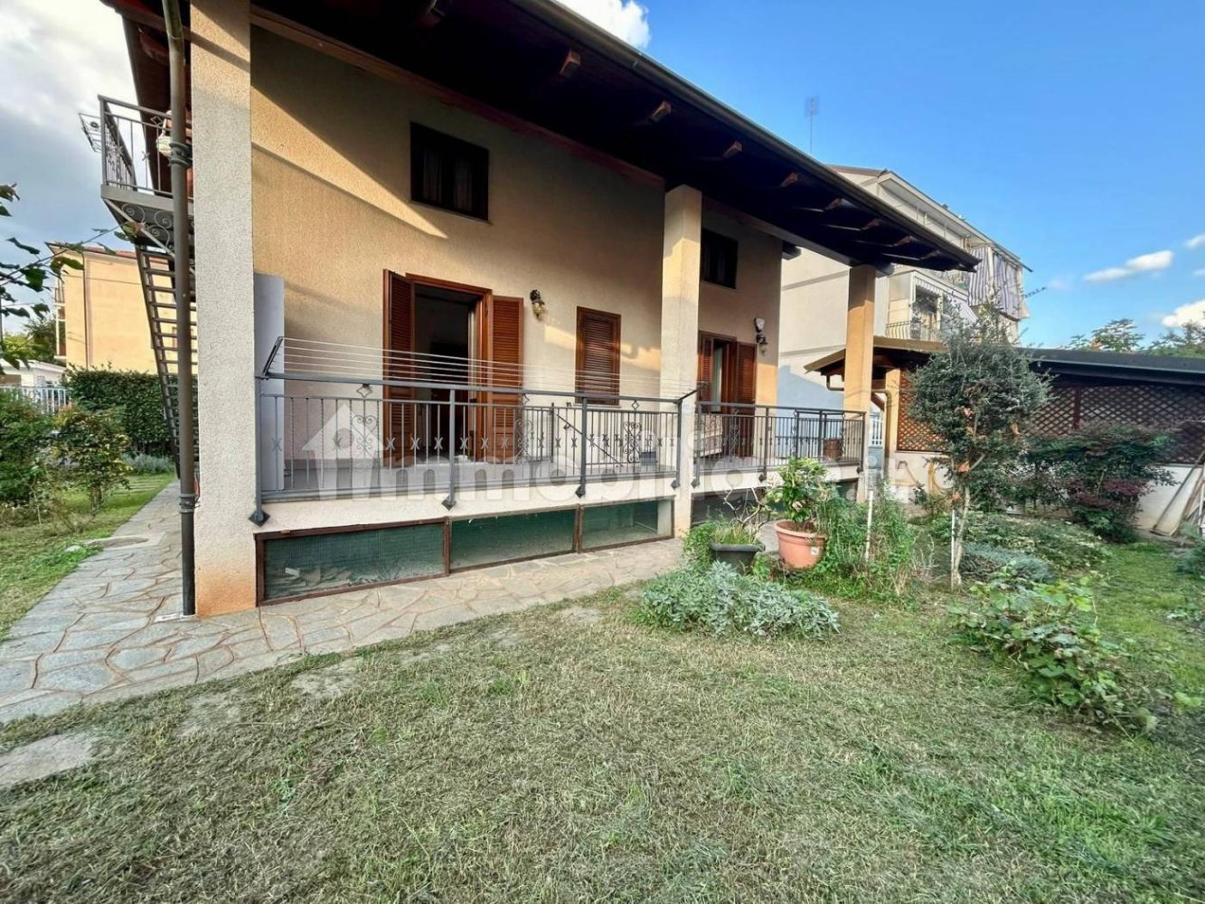 2 bedrooms Villa in Orbassano, Italy No. 395024