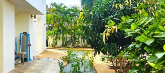 4 bedrooms Cafe / restaurant in Pattaya, Thailand No. 19795 24