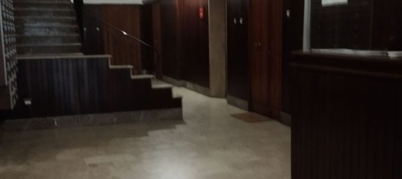 4-salle Appartement à Messina, Italy No. 75996 3