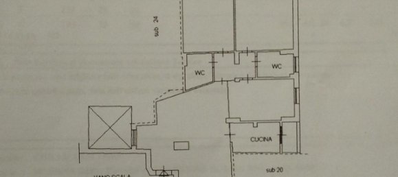 4-salle Appartement à Messina, Italy No. 75996 15