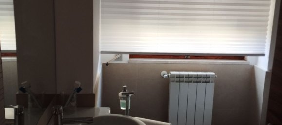 4-salle Appartement à Messina, Italy No. 75996 10