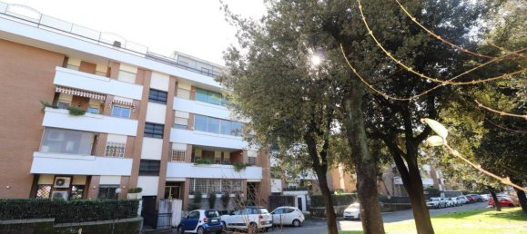 Квартира с 2 спальнями в Рим, Италия № 9650 11