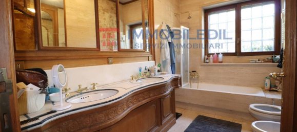 Квартира с 2 спальнями в Рим, Италия № 9650 48