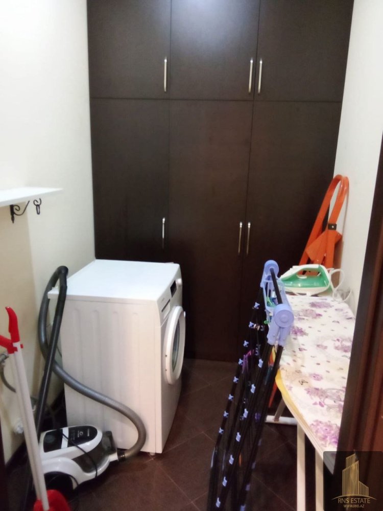 Квартира с 3 спальнями в Хатаинский район, Азербайджан № 1370