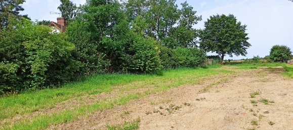  Land in Sainte-Genevieve, France No. 257175 4