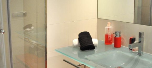 Apartamento de 3 dormitorios en Sant Martí, Spain No. 116527 12