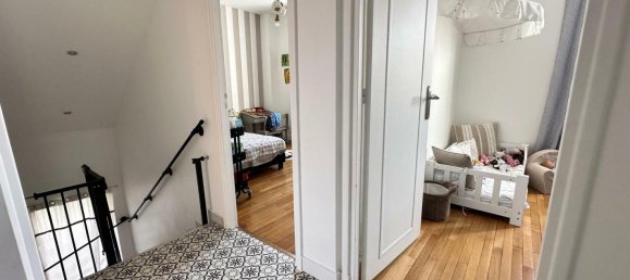 3 bedrooms House in Neuilly-Plaisance, France No. 121277 6