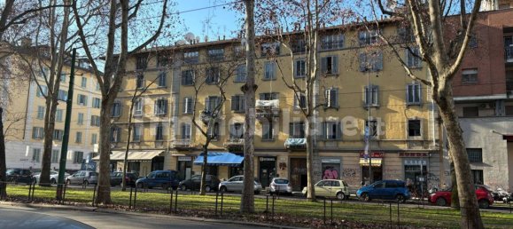 5-Zimmer Gewerbliche Immobilie in Milan, Italy, Nr. 251152 2