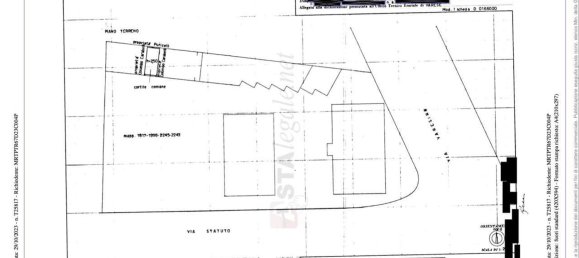 Квартира с 3 комнатами в Галларате, Италия № 185290 17