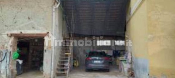 4 bedrooms Apartment in Trofarello, Italy No. 281094 7