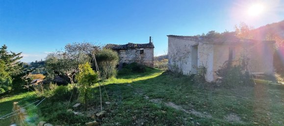 4 rooms House in San Severino Marche, Italy No. 90815 4