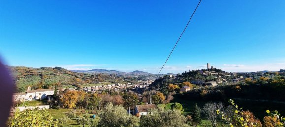 4 rooms House in San Severino Marche, Italy No. 90815 14