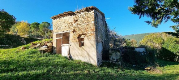 4 rooms House in San Severino Marche, Italy No. 90815 8