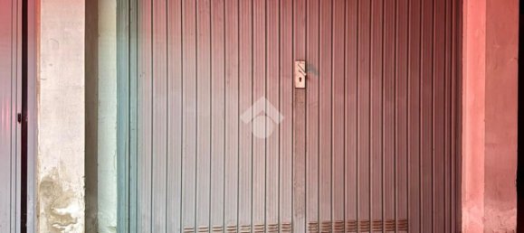  مرآب في Codogno, Italy 15متر مربع رقم 185929 5