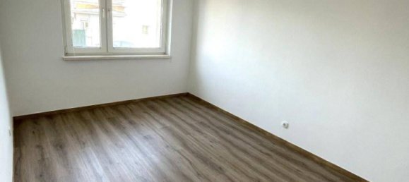 2غرفة شقة في St. Polten, Austria رقم 210254 11