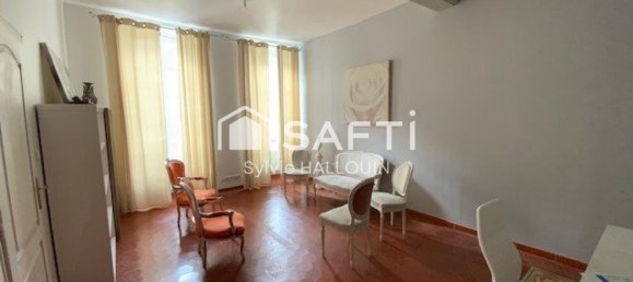 3 Schlafzimmer Stadthaus in Chateaudun, France, Nr. 228310 2