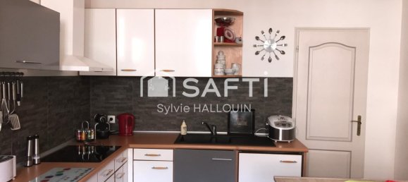 3 Schlafzimmer Stadthaus in Chateaudun, France, Nr. 228310 3