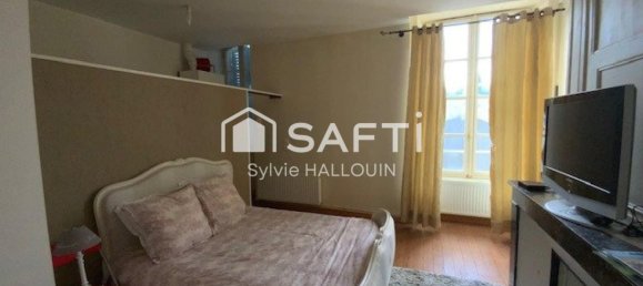 3 Schlafzimmer Stadthaus in Chateaudun, France, Nr. 228310 5