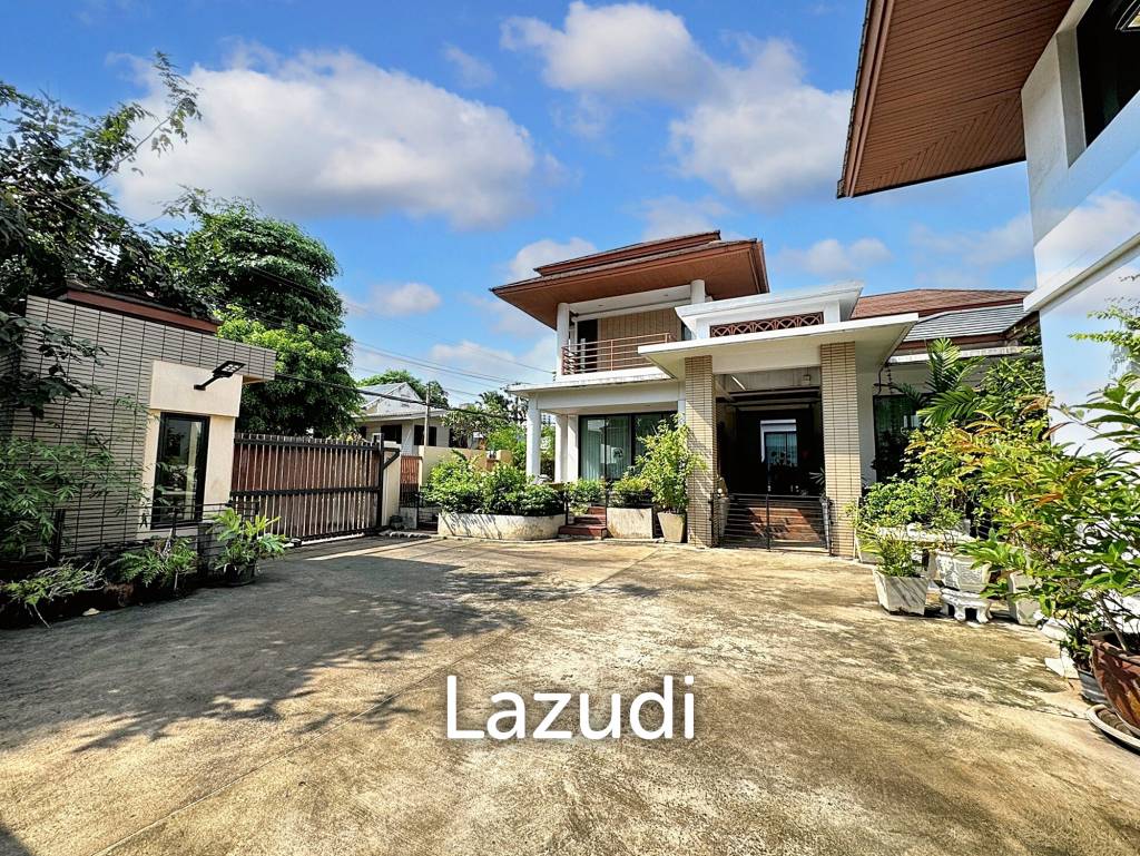 6 bedrooms Cafe / restaurant in Bangkok, Thailand No. 13286