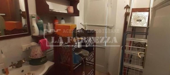 Квартира с 2 спальнями в Пиза, Италия № 196932 6