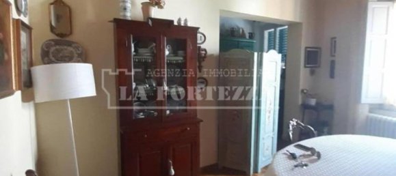 Квартира с 2 спальнями в Пиза, Италия № 196932 2