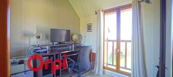 Castelos de 9 divisões em Bernay, France N.º 338069 22