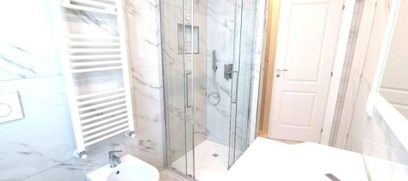 2 Schlafzimmer Wohnung in Arona, Italy, Nr. 272814 15