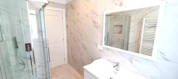 2 Schlafzimmer Wohnung in Arona, Italy, Nr. 272814 14