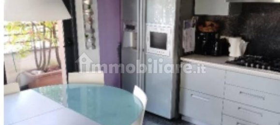 2 Schlafzimmer Wohnung in Mariano Comense, Italy, Nr. 287479 8