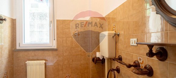 Квартира с 3 спальнями в Форново ди Таро, Италия № 347992 16