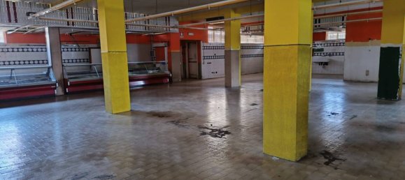 1 room Commercial property in Varese, Italy No. 155068 8