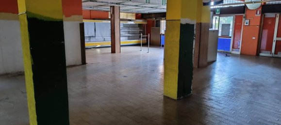 1 room Commercial property in Varese, Italy No. 155068 5