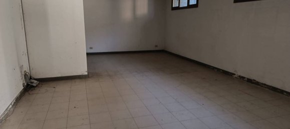 1 room Commercial property in Varese, Italy No. 155068 13
