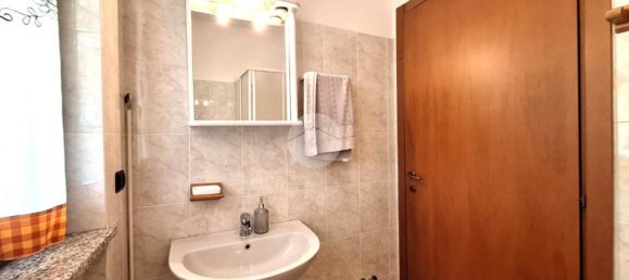 3 Schlafzimmer Villa in Mesero, Italy, Nr. 373150 15