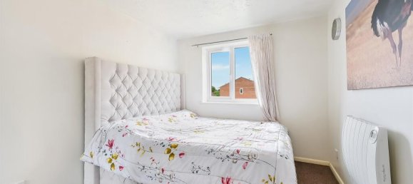 2 Schlafzimmer Wohnung in Feltham, United Kingdom, Nr. 9857 4