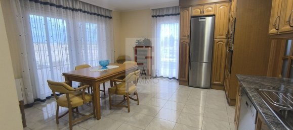 4 bedrooms House in Vilamalla, Spain No. 142152 7