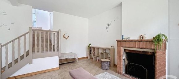 3 Schlafzimmer Haus in Yonne, France, Nr. 309004 2