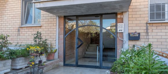 Пентхаус с 2 комнатами в Чампино, Италия № 17859 28