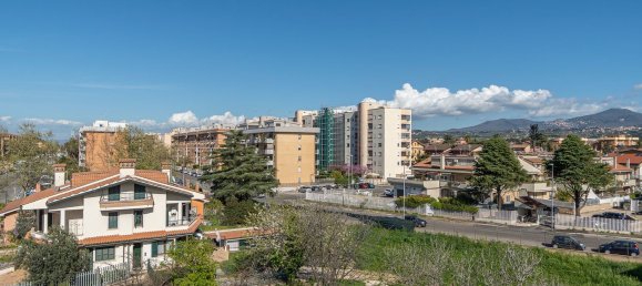 Пентхаус с 2 комнатами в Чампино, Италия № 17859 30