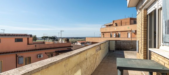 Пентхаус с 2 комнатами в Чампино, Италия № 17859 31